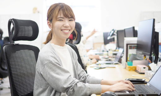 様々な部署を体験でき、しっかりとした研修も